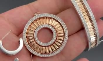 نیم ست زیبای Neomoon تولید شده در کارخانه بهسا گلد