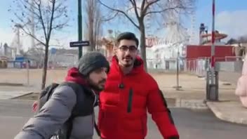 پروژه یوتوب: ولاگ-کمدی        ‌