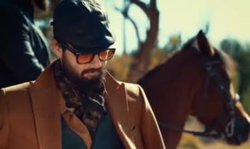 تولید محتوای حرفه ای برای برند لباس مردانه