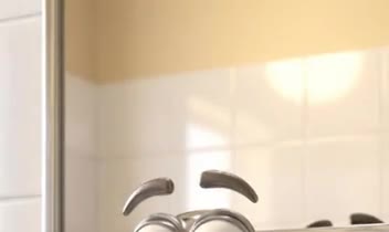 زنده کردن وسخنگو کردن اشیاء و وسایل خونگی به زبان فارسی