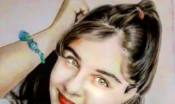نقاشی چهره مدادرنگی