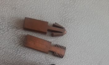 خار ضربه گیر درب عقب صندوق 206