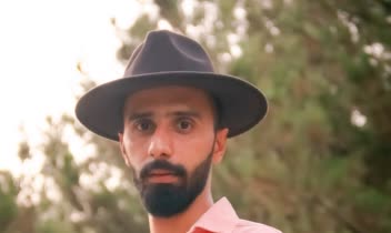 عکاسی پرتره از اشخاص(محدودیت آپلود!)