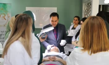 پروژه عکاسی تبلیغاتی در کلینیک پوست