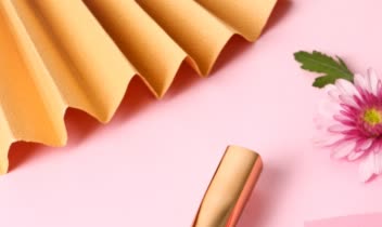 عکاسی تبلیغاتی محصولات زیبایی و مراقبت پوستی