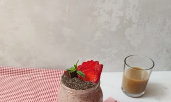 عکاسی تبلیغاتی و طراحی گرافیک ..