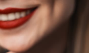 عکاسی و ادیت طلا و جواهرات برای برند قالیچی