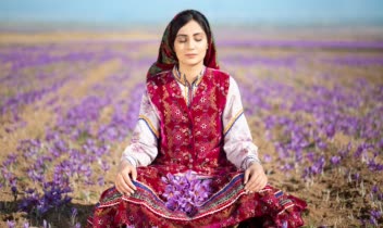 عکاسی صنعتی تبلیغاتی زعفران بام