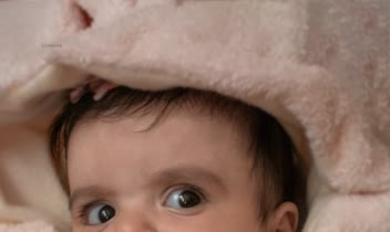 عکاسی کودک بهمراه دکور شخصی سازه برای کودک شما