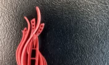 مدال با گوشواره، طول مدال 3.5 سانت