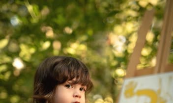عکاسی کودک در طبیعت و شات های با ژست و یکهویی