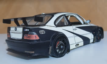 طراحی و ساخت ماکت کاغذی BMW E46 باجزئیات بالا