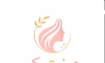 طراحی اختصاصی لوگوی برند دخترک با رویکردی اشرافی و مجلل؛ استفاده از ترکیب رنگی مشکی و طلایی به همراه نماد نیم‌رخ زن، برای القای حس اصالت، کیفیت بالا و تمایز در صنعت مد و پوشاک زنانه.”