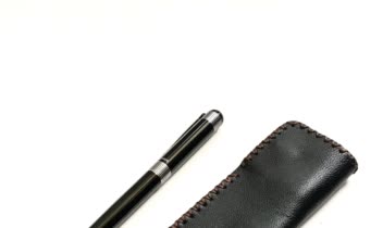 عکاسی از محصولات چرمی دست دوز .
