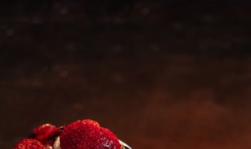 عکاسی و ادیت رنگ و نور تبلیغاتی کافه