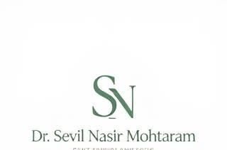 طراح گرافیکی مجموعه گالری آموزش