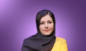 طراحی پوستر گرافیکی با تم دلخواه شما