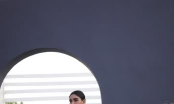 عکاسی مدلینگ و طراحی استوری (پوشاک زنانه)