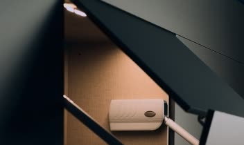 عکاسی محصولات لوازم جانبی کابینت بلو