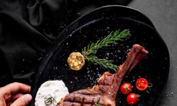 عکاسی تبلیغاتی غذا برای برندها و رستوران ها