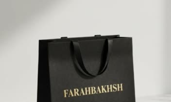 طراحی لیوان و کیف دستی فروشگاه بستنی فرحبخش ✨🌿