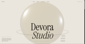 طراحی وب‌سایت تعاملی و هنری Devora Studio