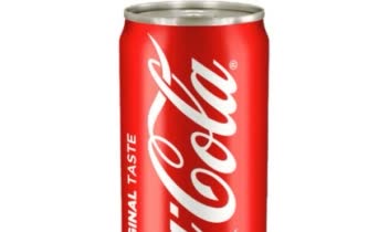 پوستر تبلیغاتی قوطی نوشابه CocaCola