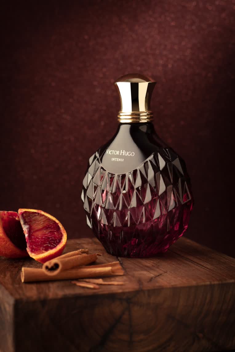 عکاسی تبلیغاتی از مجموعه عطر Beauty store