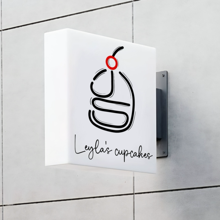 طراحی لوگو برای کاپ کیک لیلا و کاپ کیک سارا