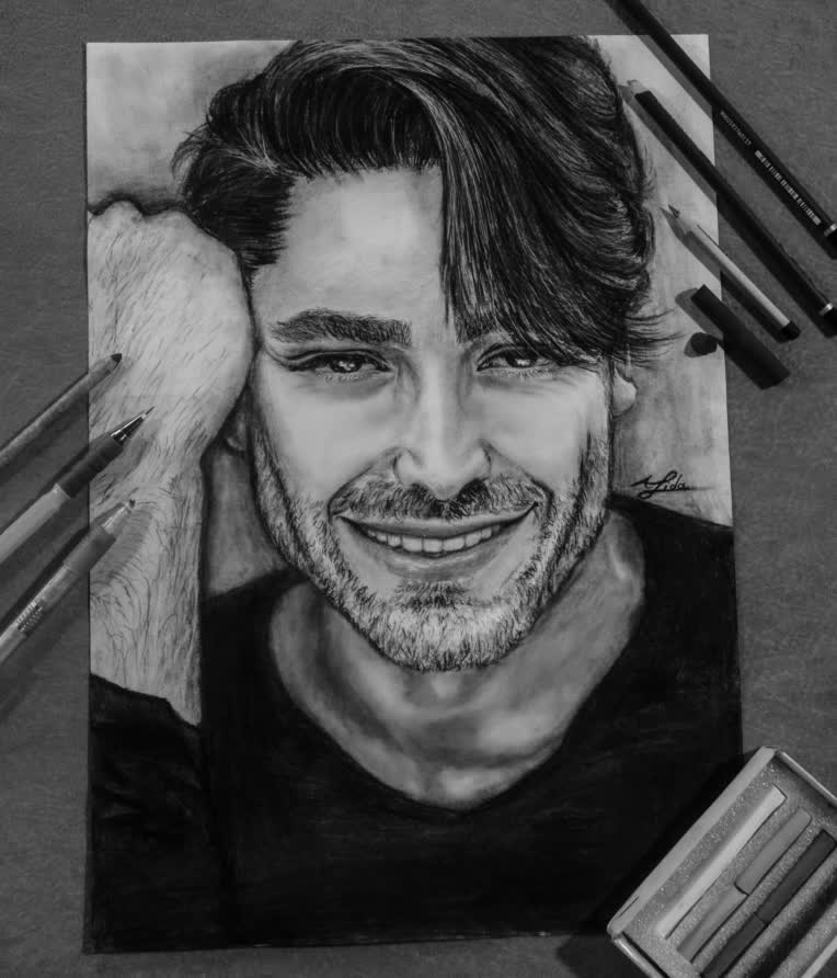 نقاشی با سیاه قلم و کنته روی کاغذ اشتنباخ