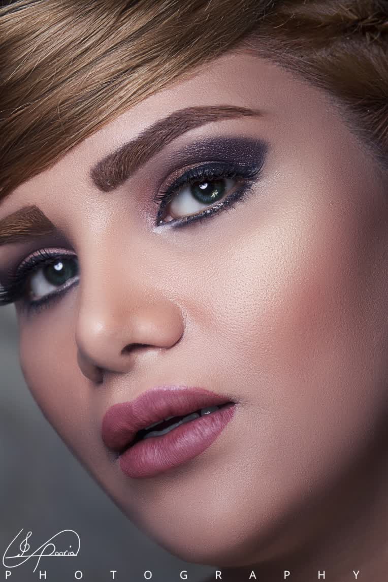 روتوش پرتره جداسازی فرکانس فتوشاپ
