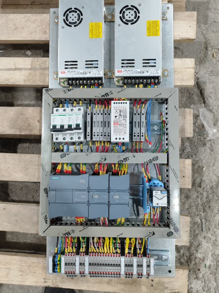 مونتاژ و اجرای انواع سیستم های سردخانه، water inrow. Plc Siemens