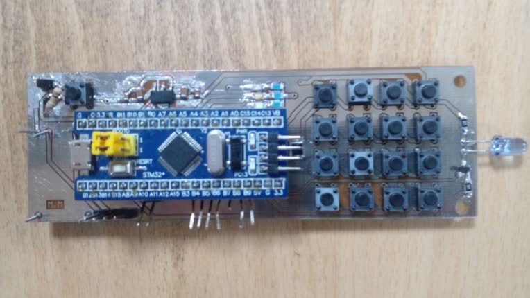 سیستم ضبط، ذخیره و بازپخش سیگنال‌های IR با STM32