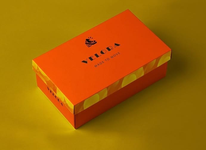 طراحی پکیجینگ(جعبه) کفش برند اِلا در شیراز