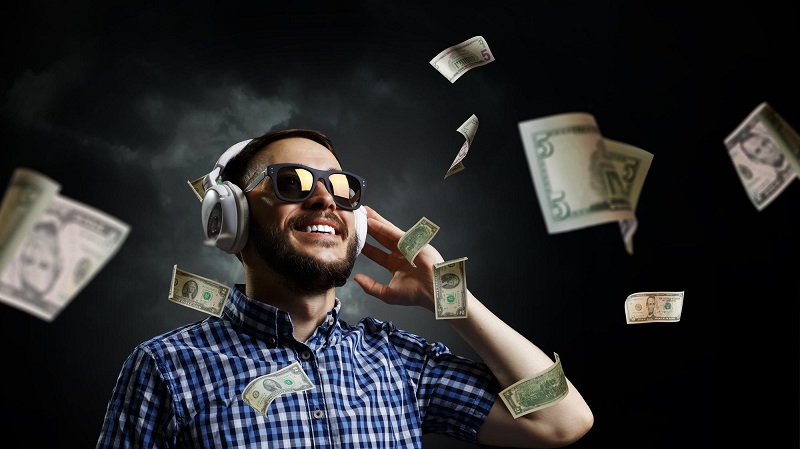 کسب درآمد دلاری از طریق موسیقی 